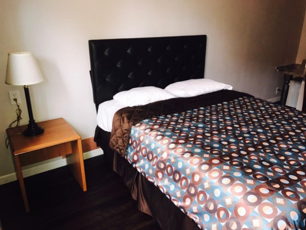 Kings Row Inn Μιλγουόκι Εξωτερικό φωτογραφία