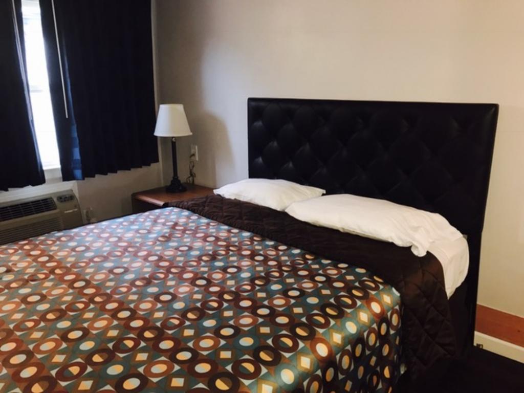 Kings Row Inn Μιλγουόκι Εξωτερικό φωτογραφία