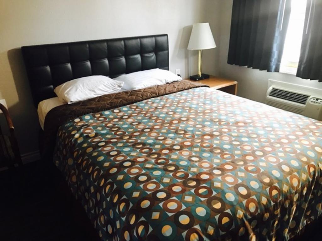 Kings Row Inn Μιλγουόκι Εξωτερικό φωτογραφία
