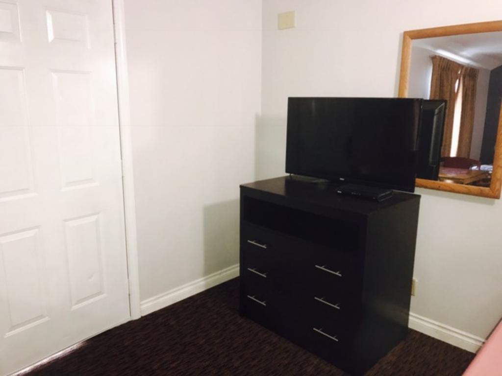 Kings Row Inn Μιλγουόκι Εξωτερικό φωτογραφία